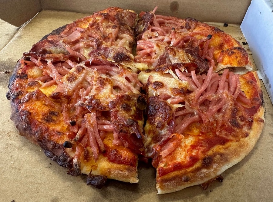 silvios richmond meatlovers pizza